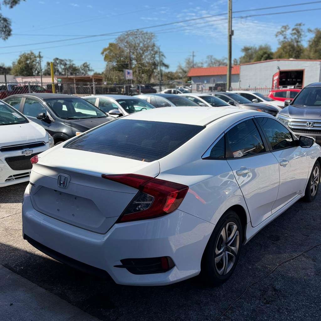 Honda Civic 2017 - vista 3