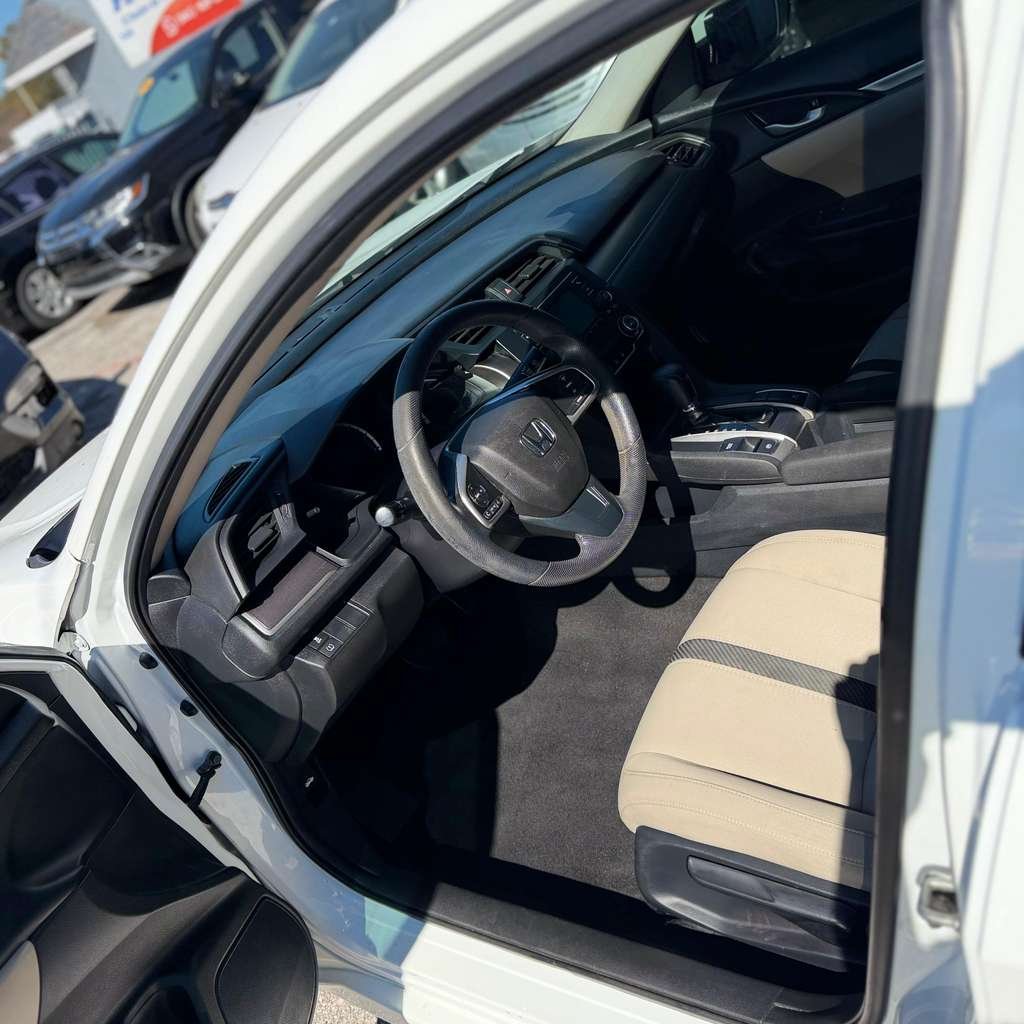 Honda Civic 2017 - vista 7