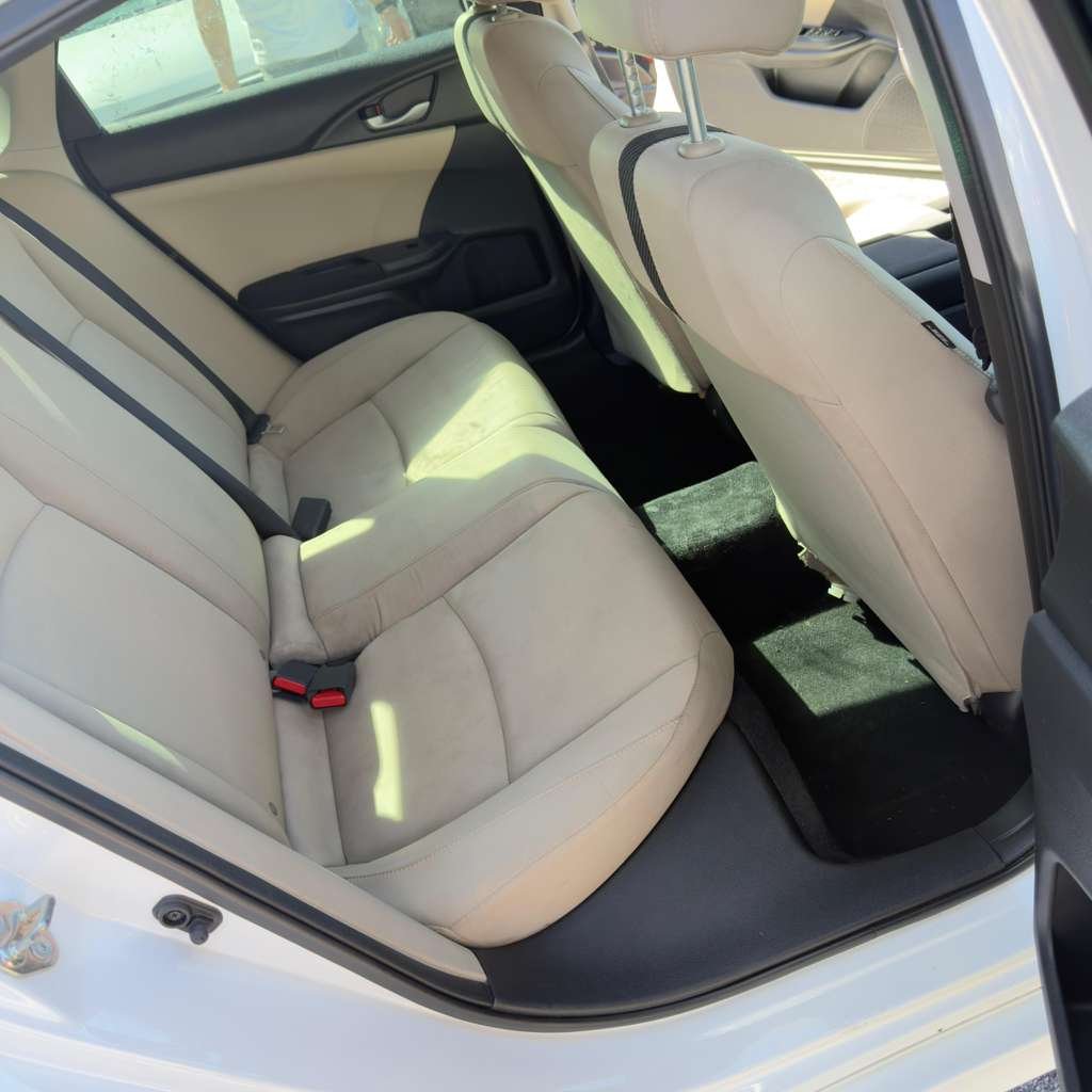 Honda Civic 2017 - vista 8