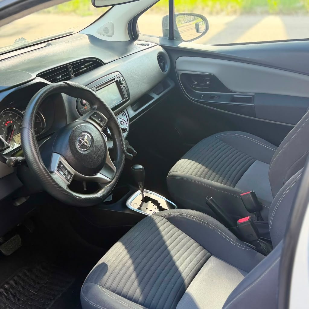 Toyota Yaris 2018 - Detalle Interior