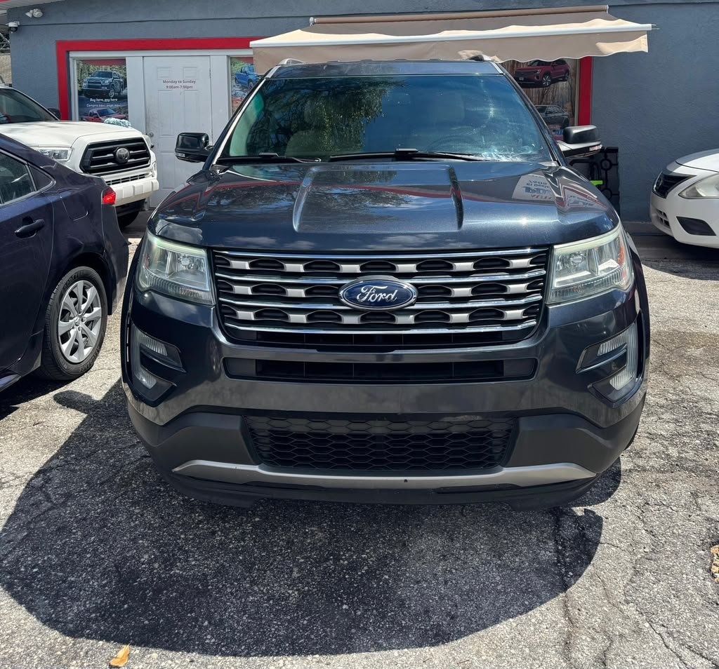 Ford Explorer XLT 2017 - vista 1