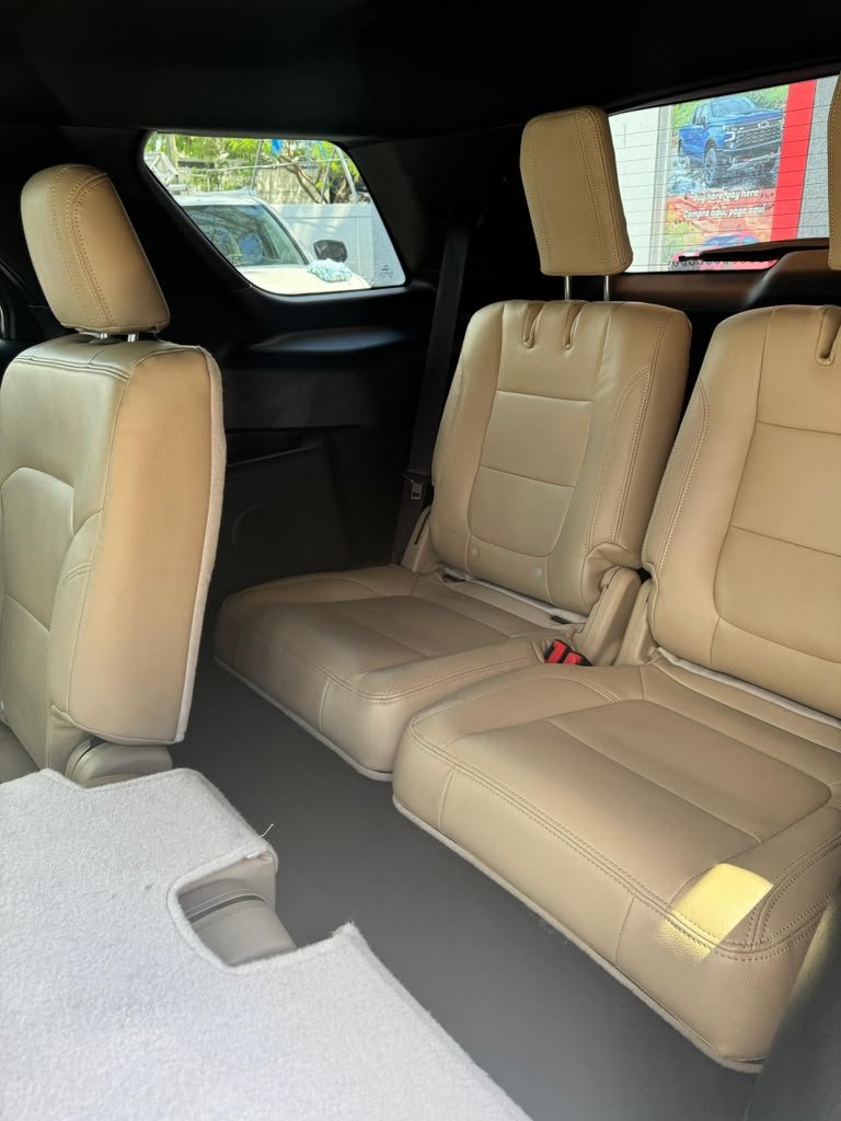 Ford Explorer XLT 2017 - vista 6