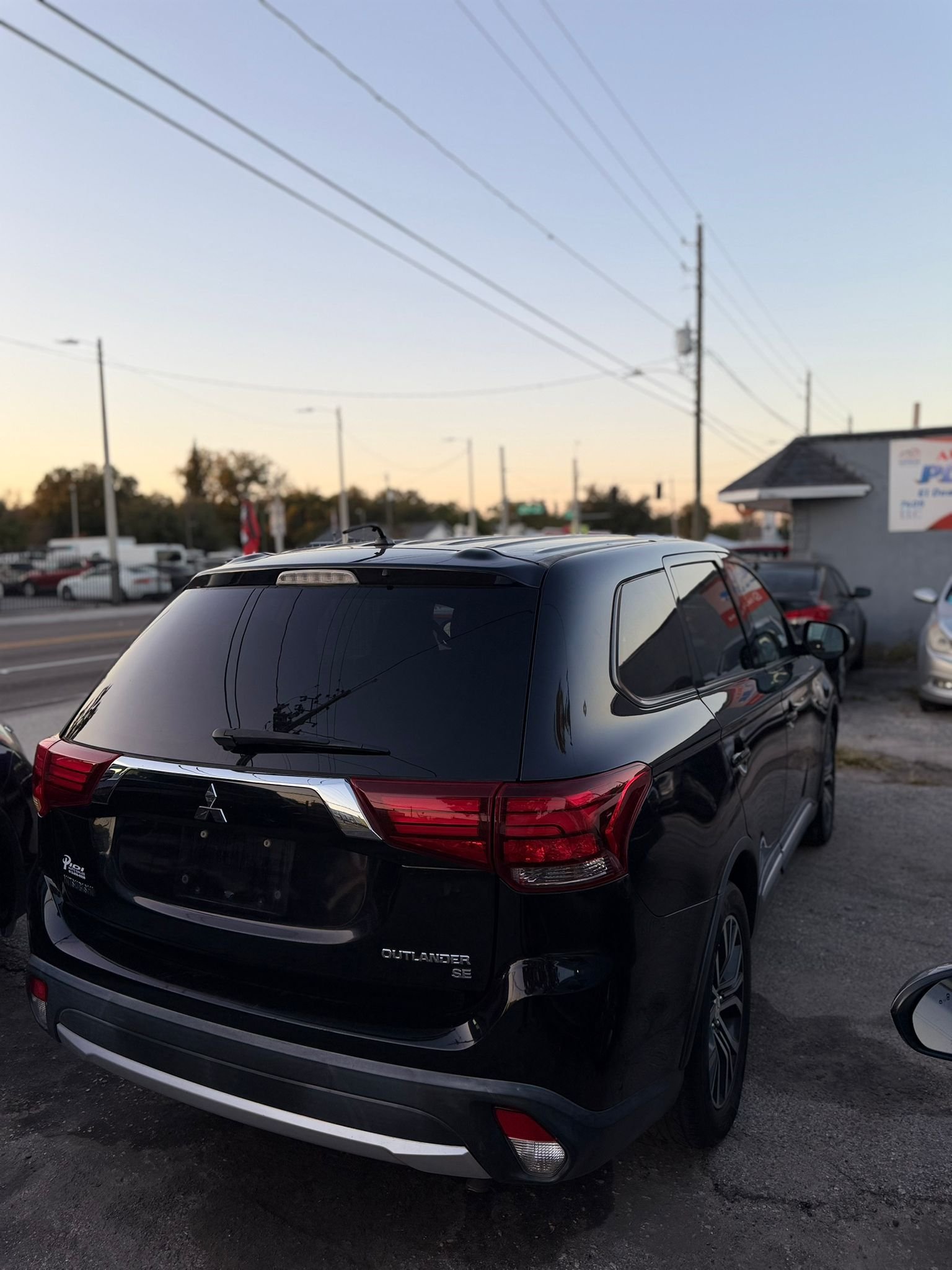 Mitsubishi Outlander - vista 3