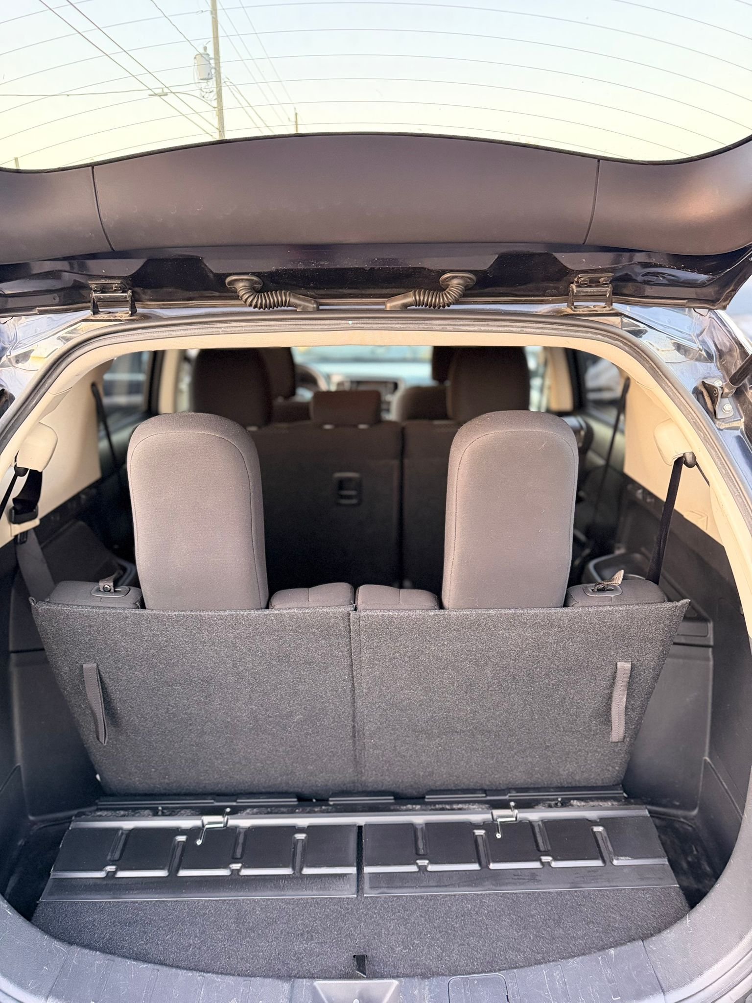 Mitsubishi Outlander - vista 5